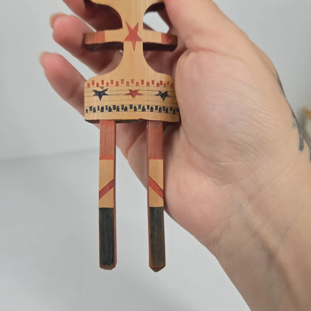 Vintage Hand Carved Wooden Hair‎ Pick Comb Hand Painted Unique Star Design